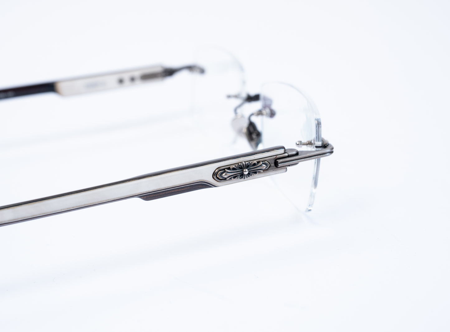 Deep II White Glasses