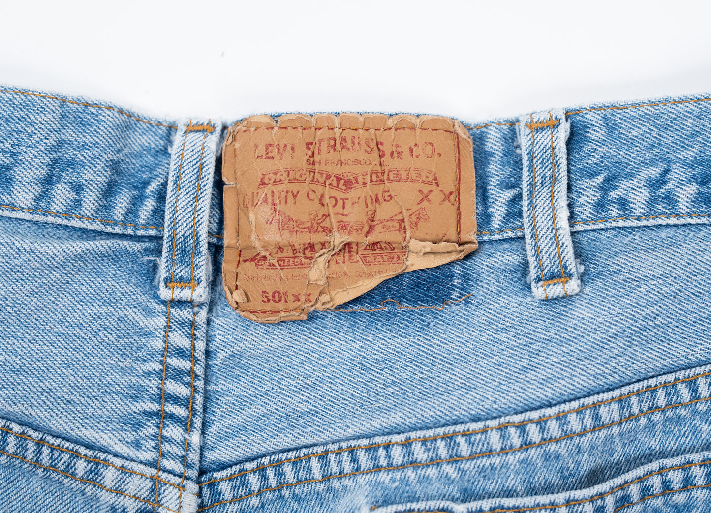 Light Blue Wash Levi's 501xx