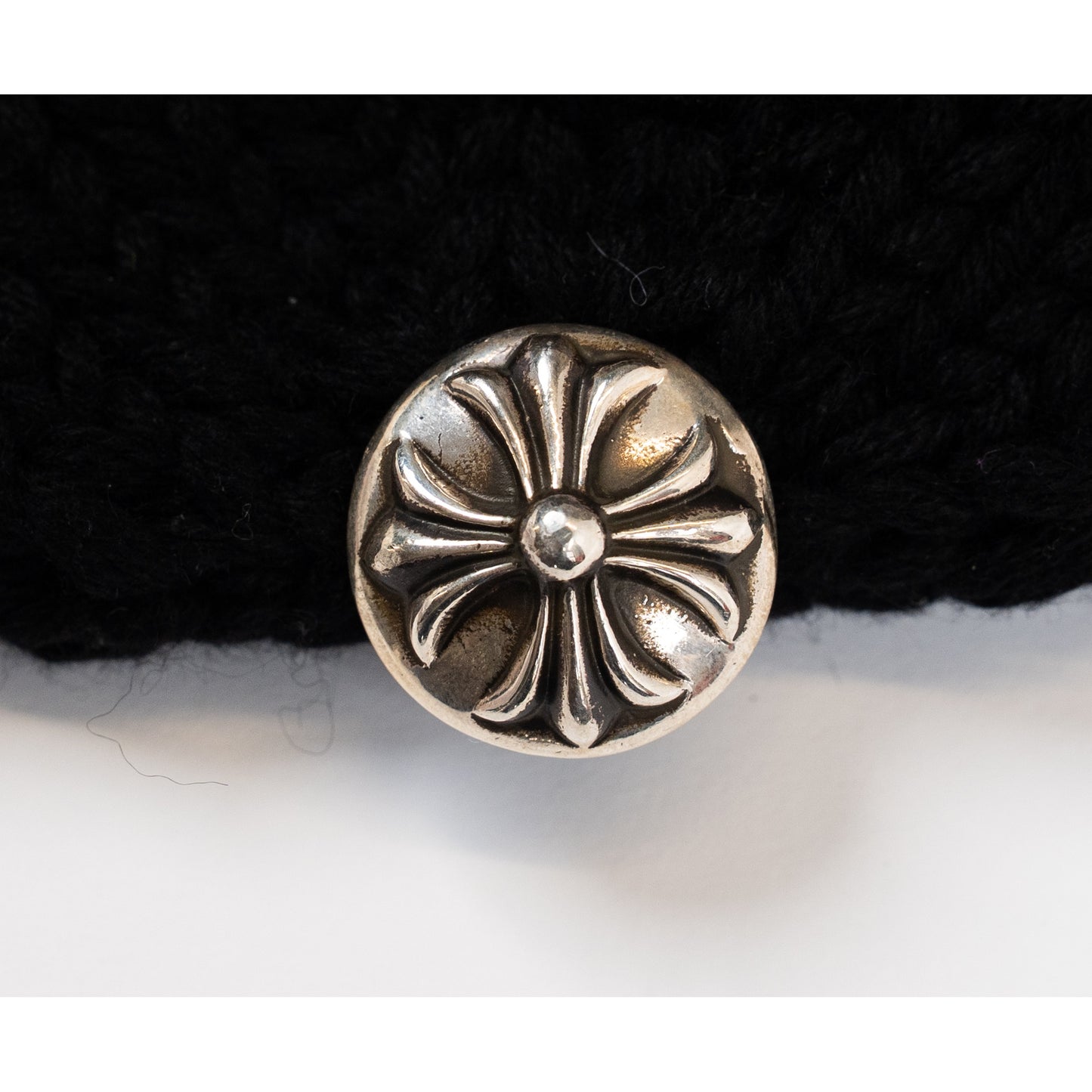 Cashmere Cross Leather Patch Black Beanie