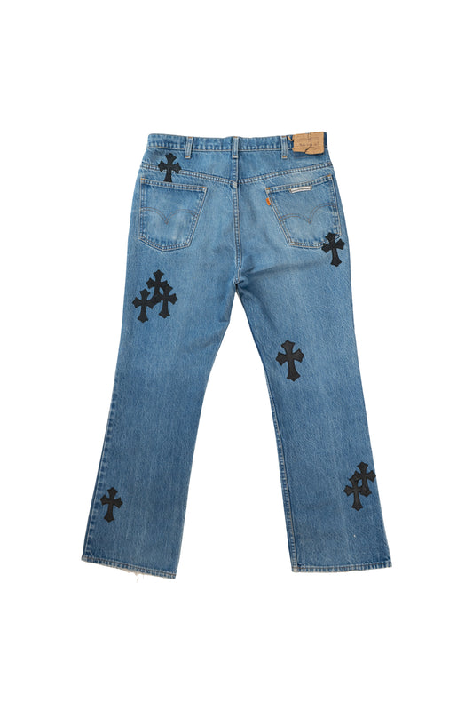 517 Levi's Black Cross Patch Jeans