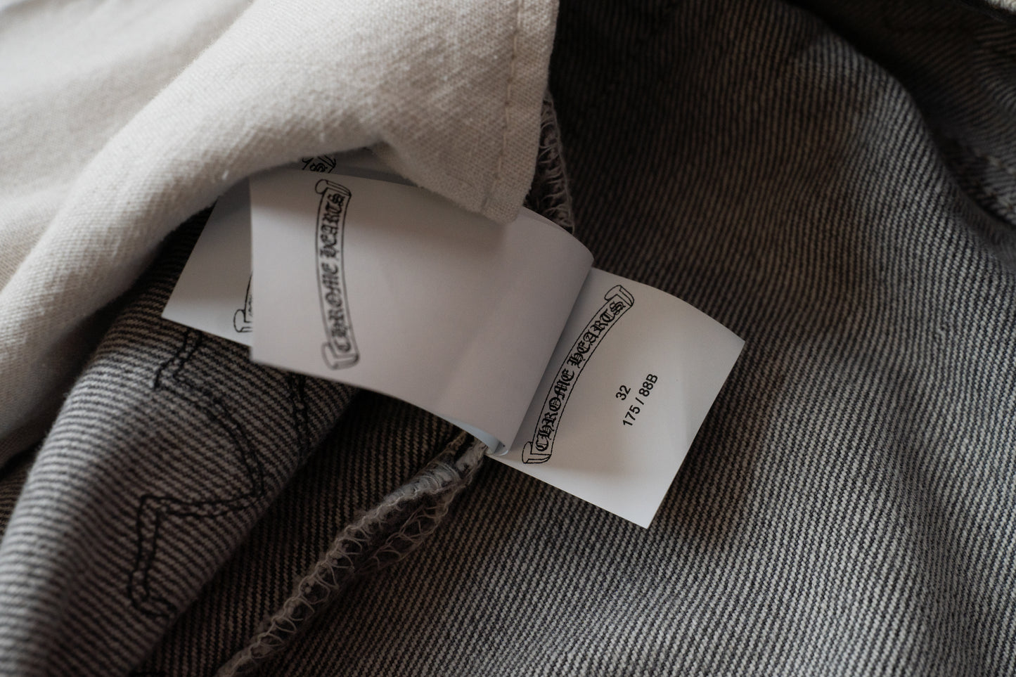 Grey 501 Levi's Black Cross Patch Jeans