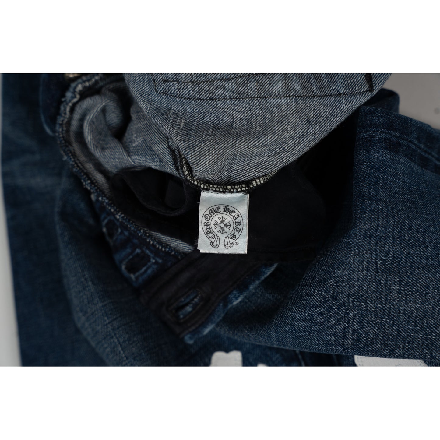 White Patch Vintage Dark Wash