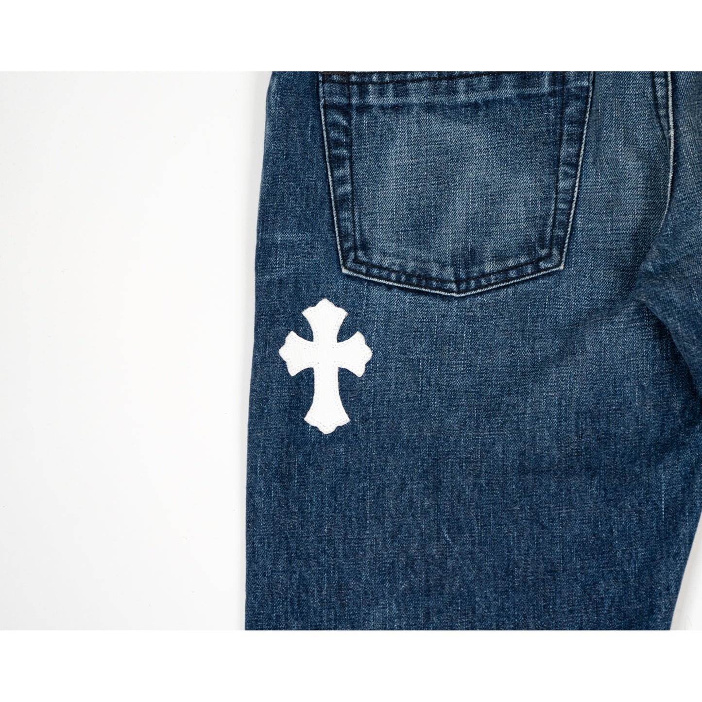 White Patch Vintage Dark Wash