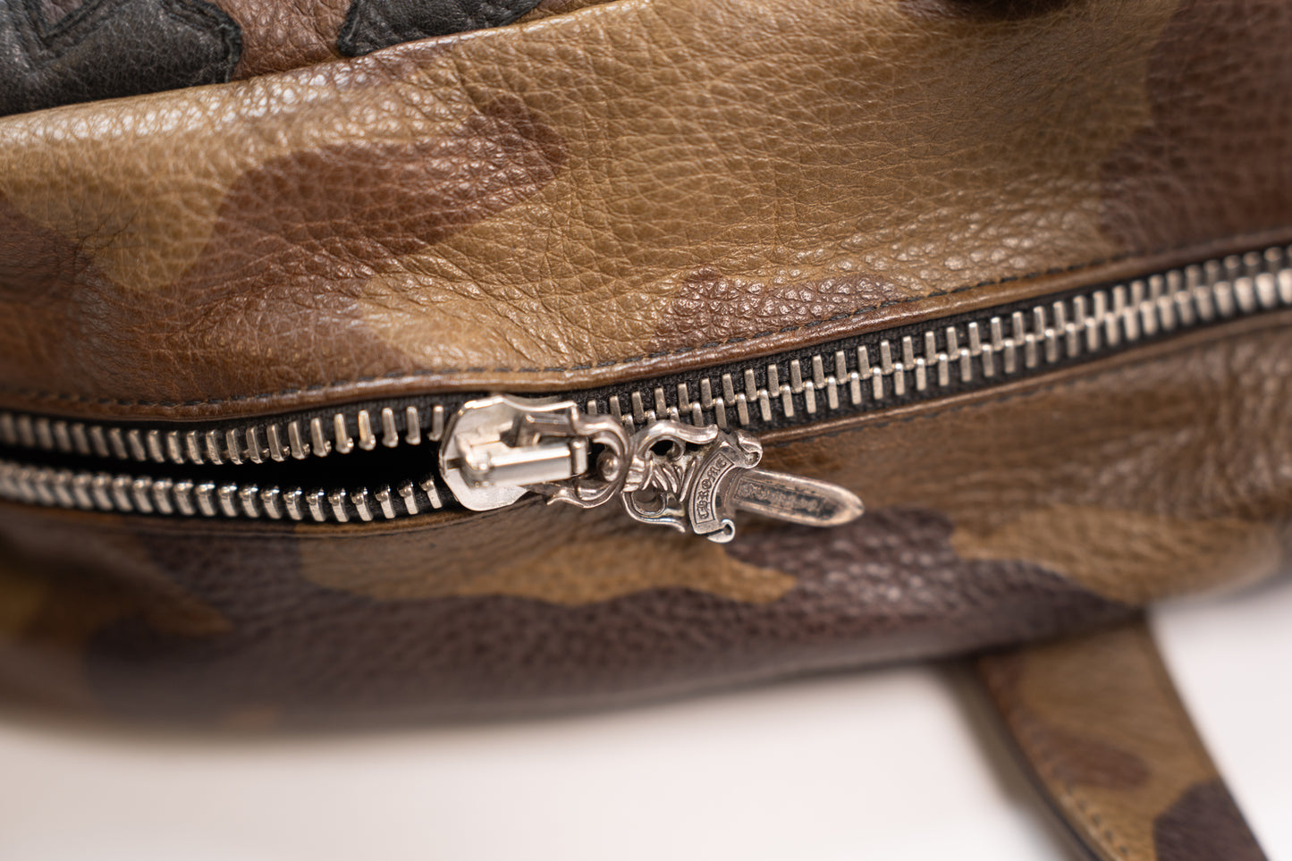 1/1 XL Camo Leather Messenger Bag With Black Cross Patches