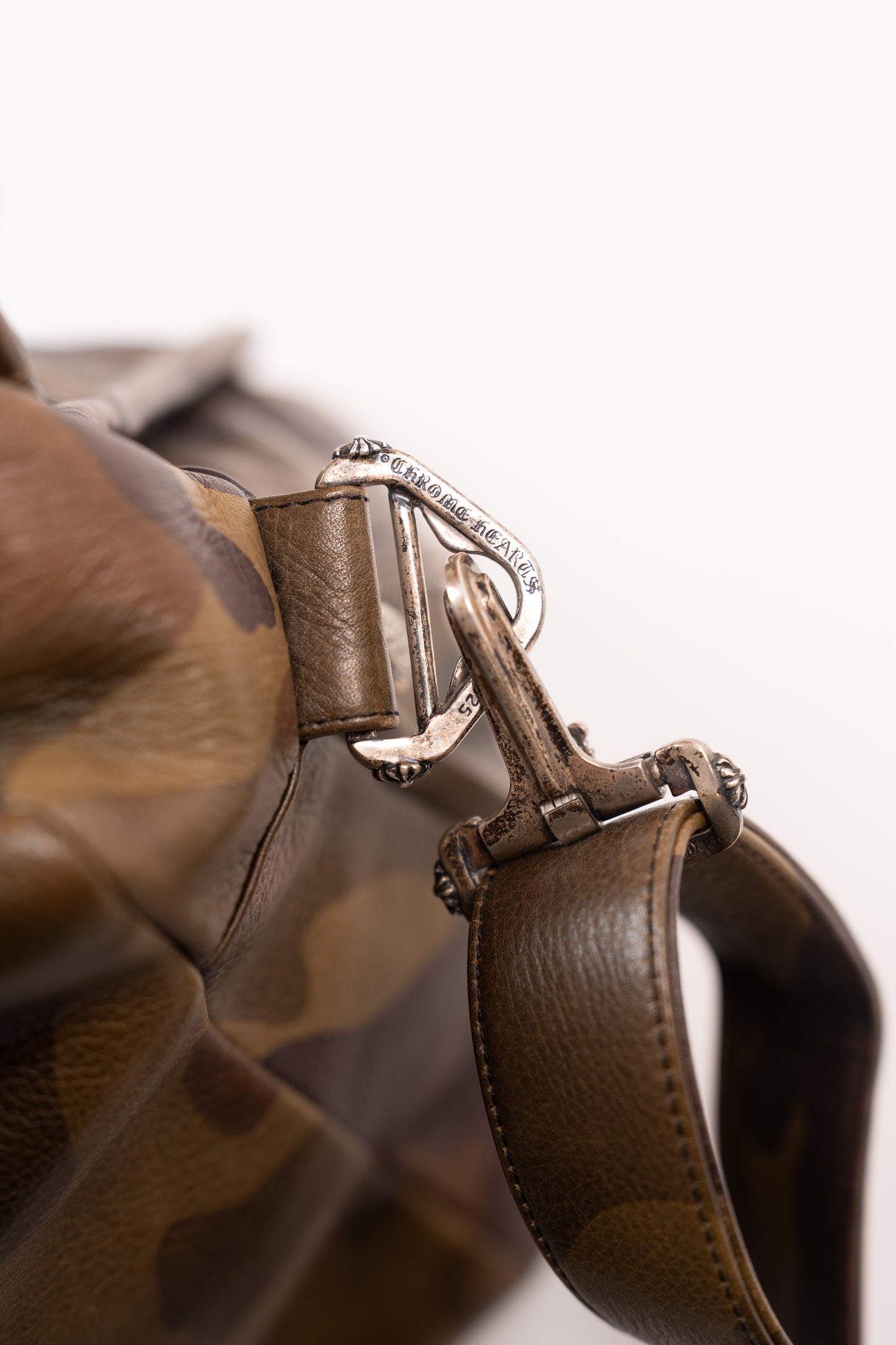 1/1 XL Camo Leather Messenger Bag With Black Cross Patches