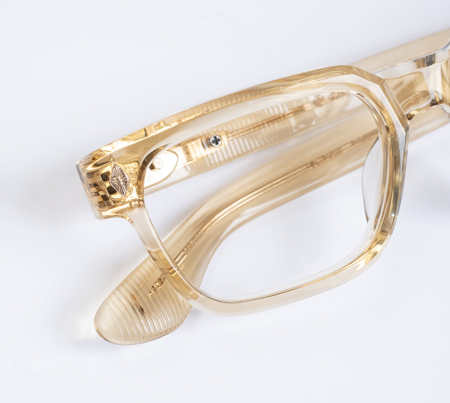 Pen 15 Gold Glasses