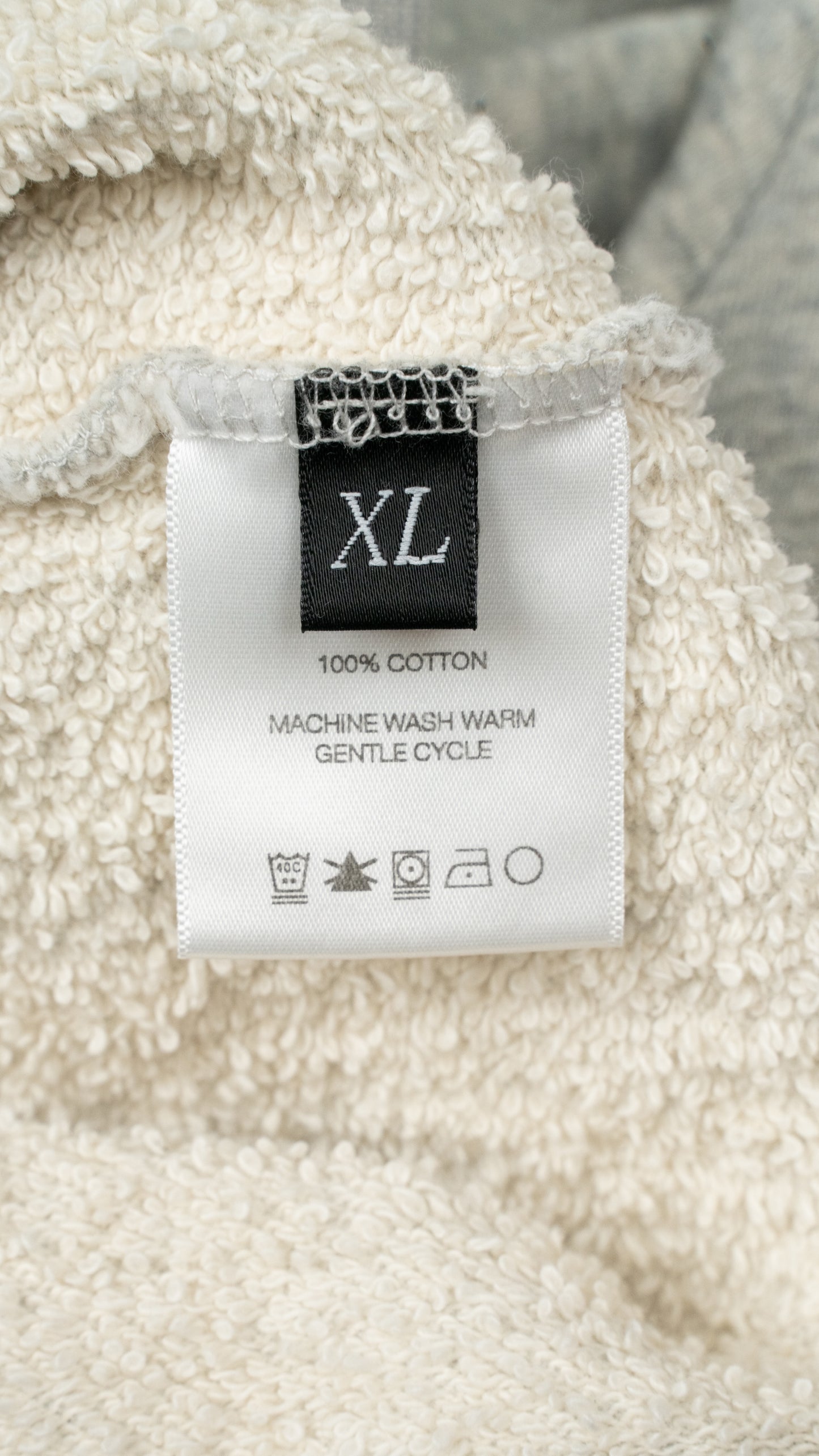 The Dream that Won't Go Away Raglan Sweatshirt 'Heather Grey'