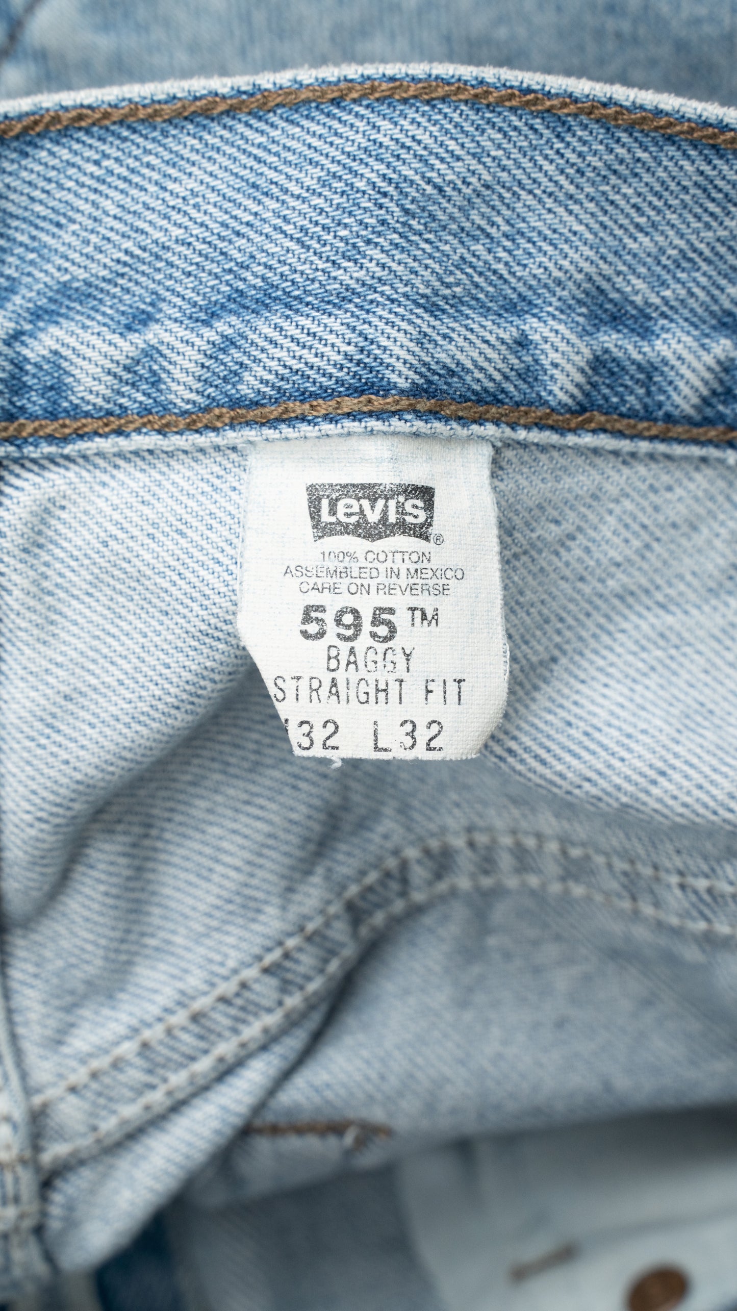 Light Wash 595 Levi's