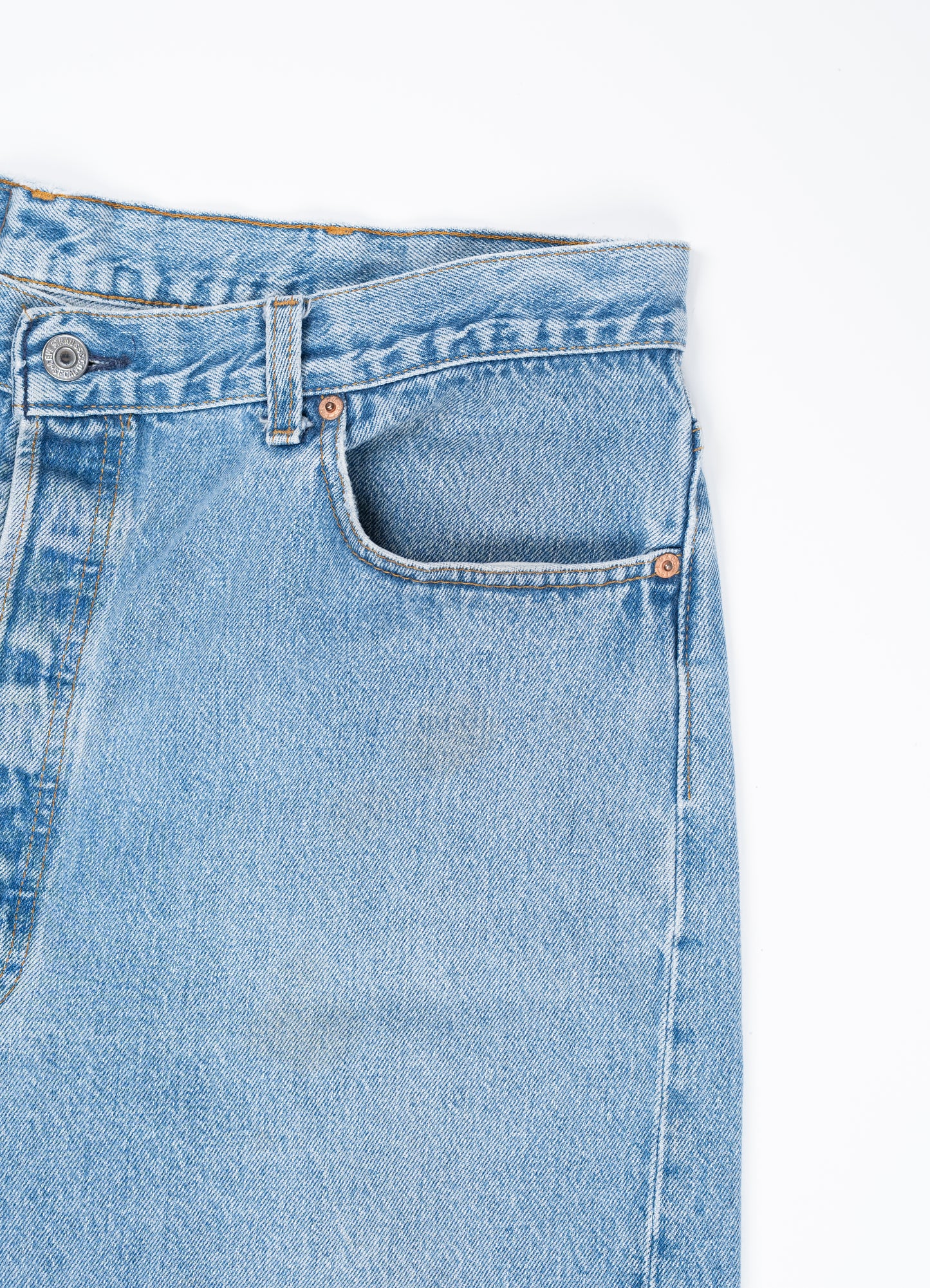 Light Blue Wash Levi's 501xx