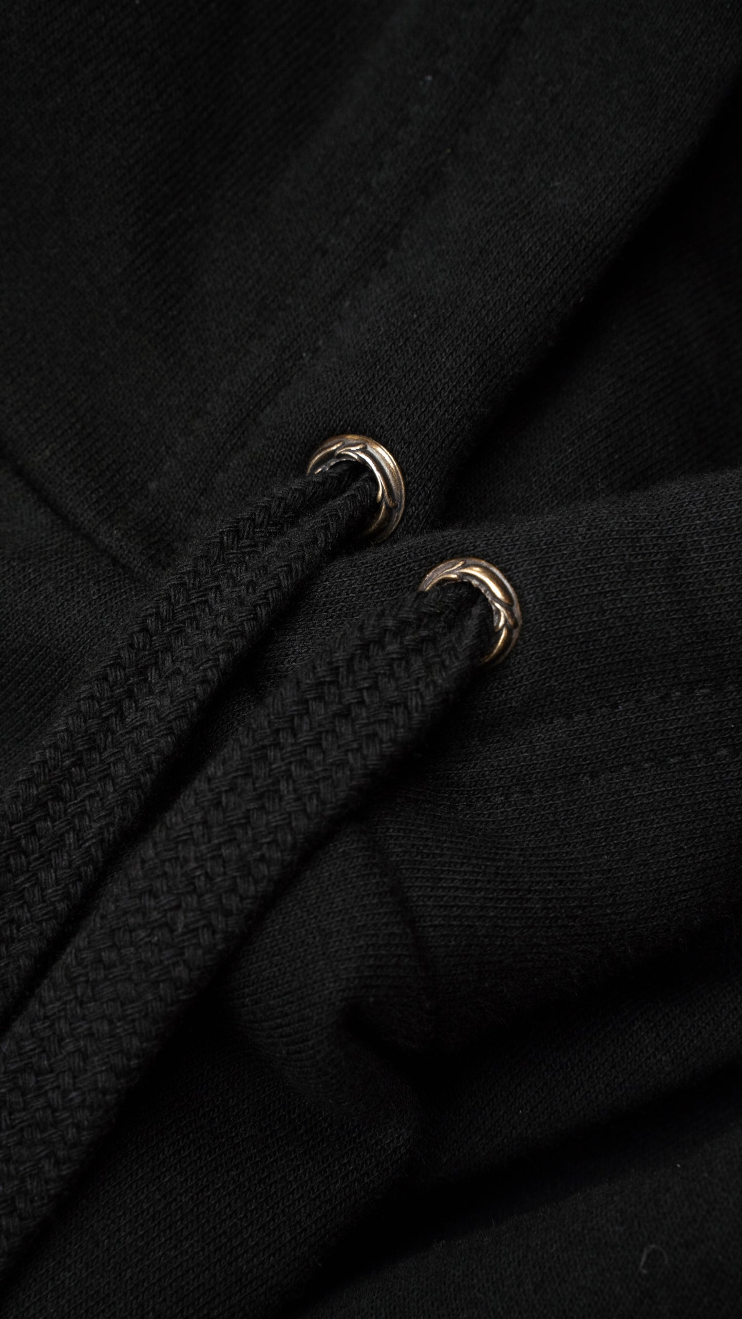 1988 Online Exclusive Vertical Logo Hoodie 'Black'