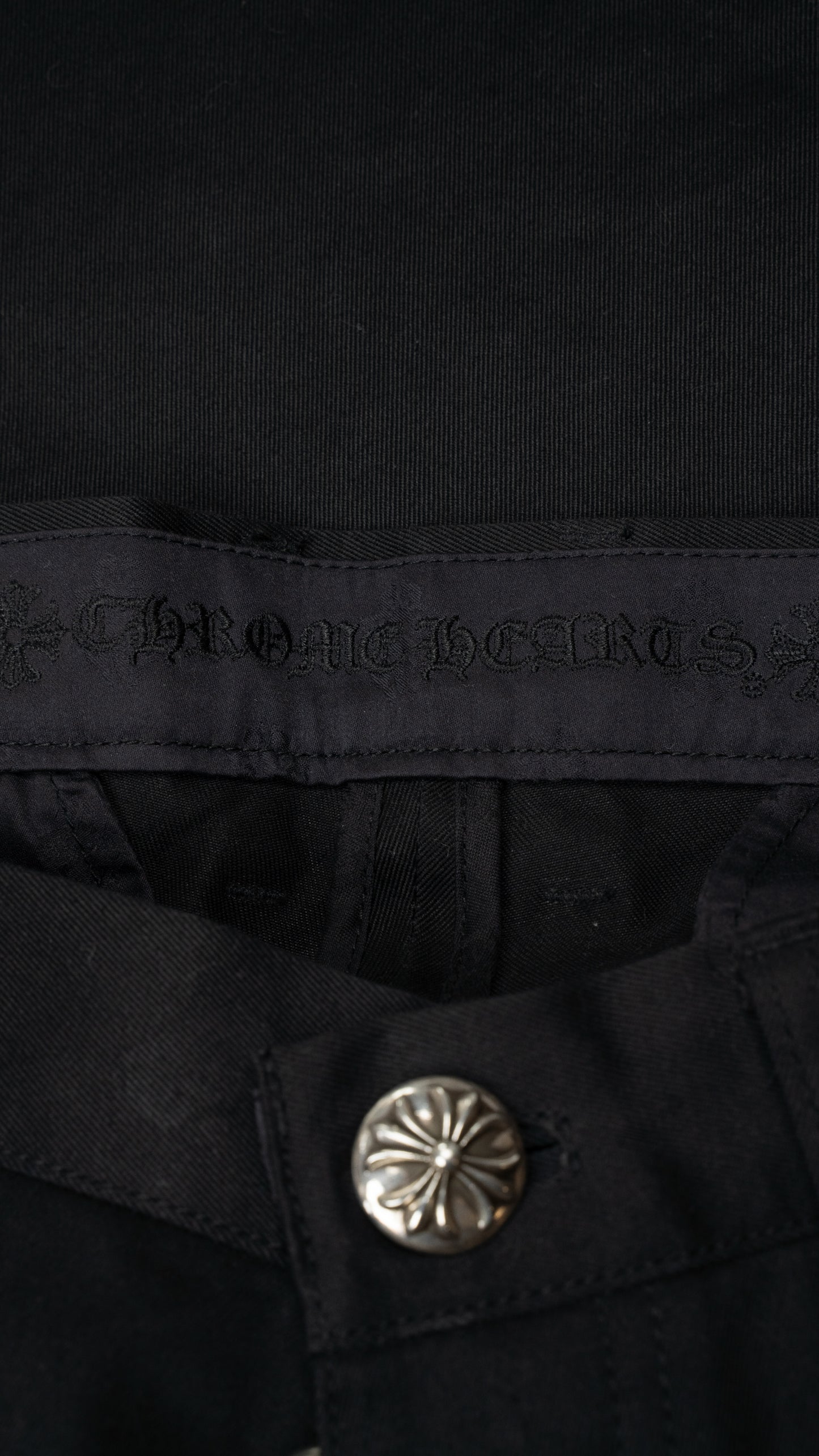 Camouflage Cross Black Chinos Jeans