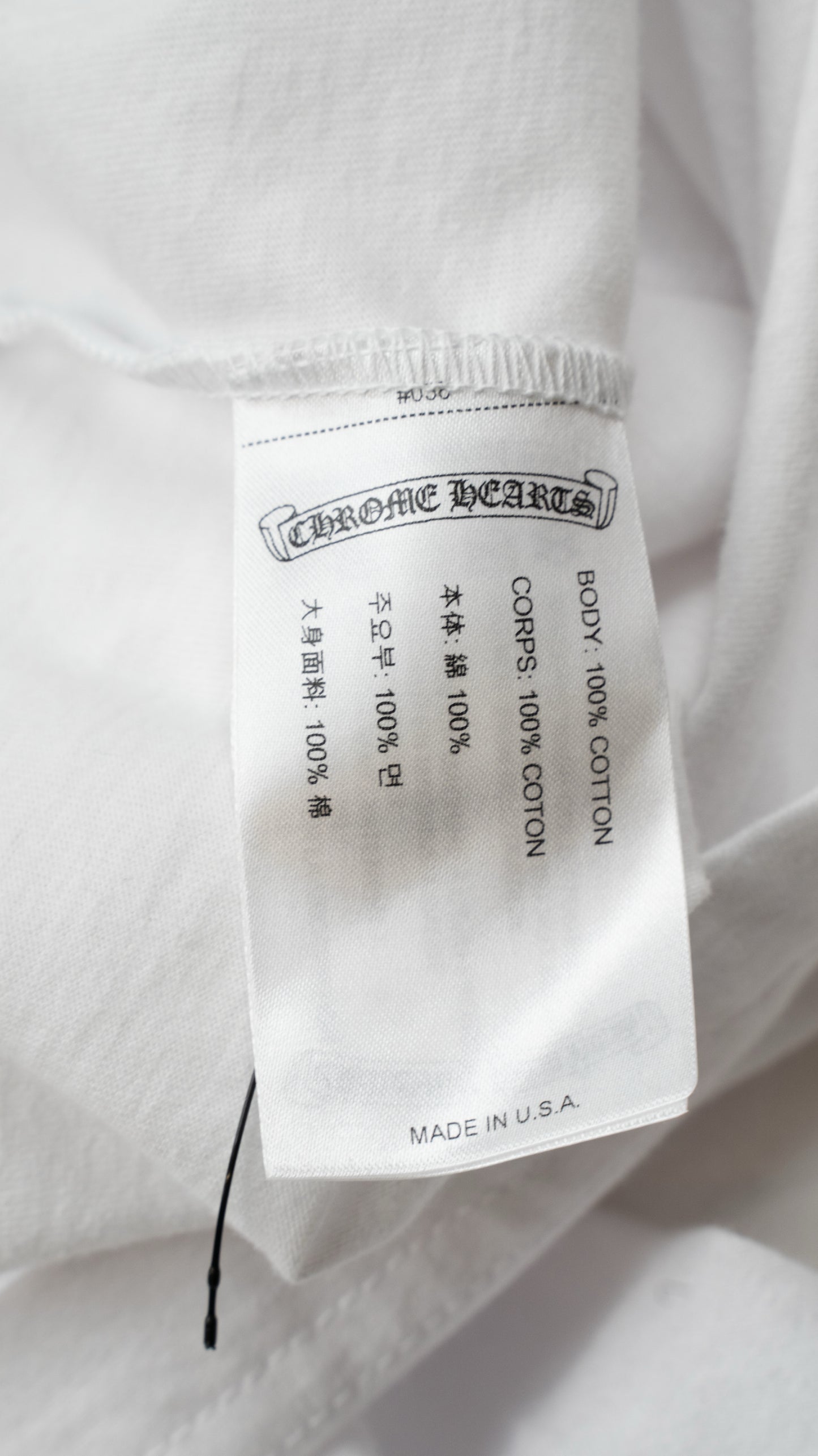 White' Floral Horseshoe Pocket Long Sleeve