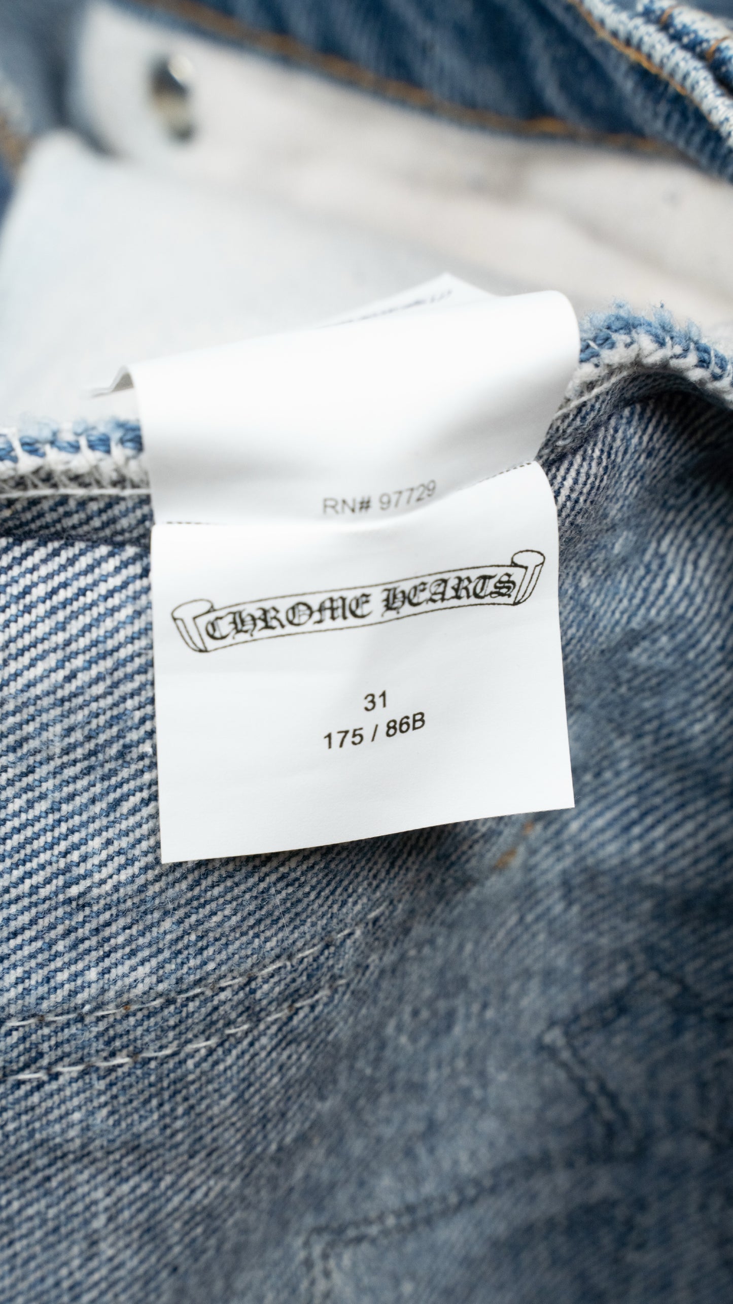 517 Levi's Black Cross Patch Jeans