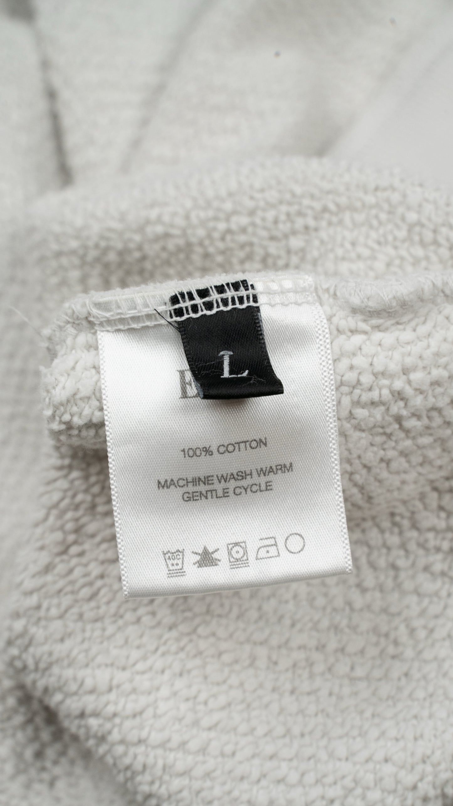 Thrilling Raglan Sweatshirt