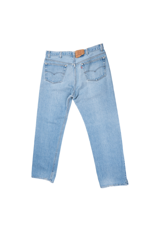 Light Blue Wash Levi's 501xx