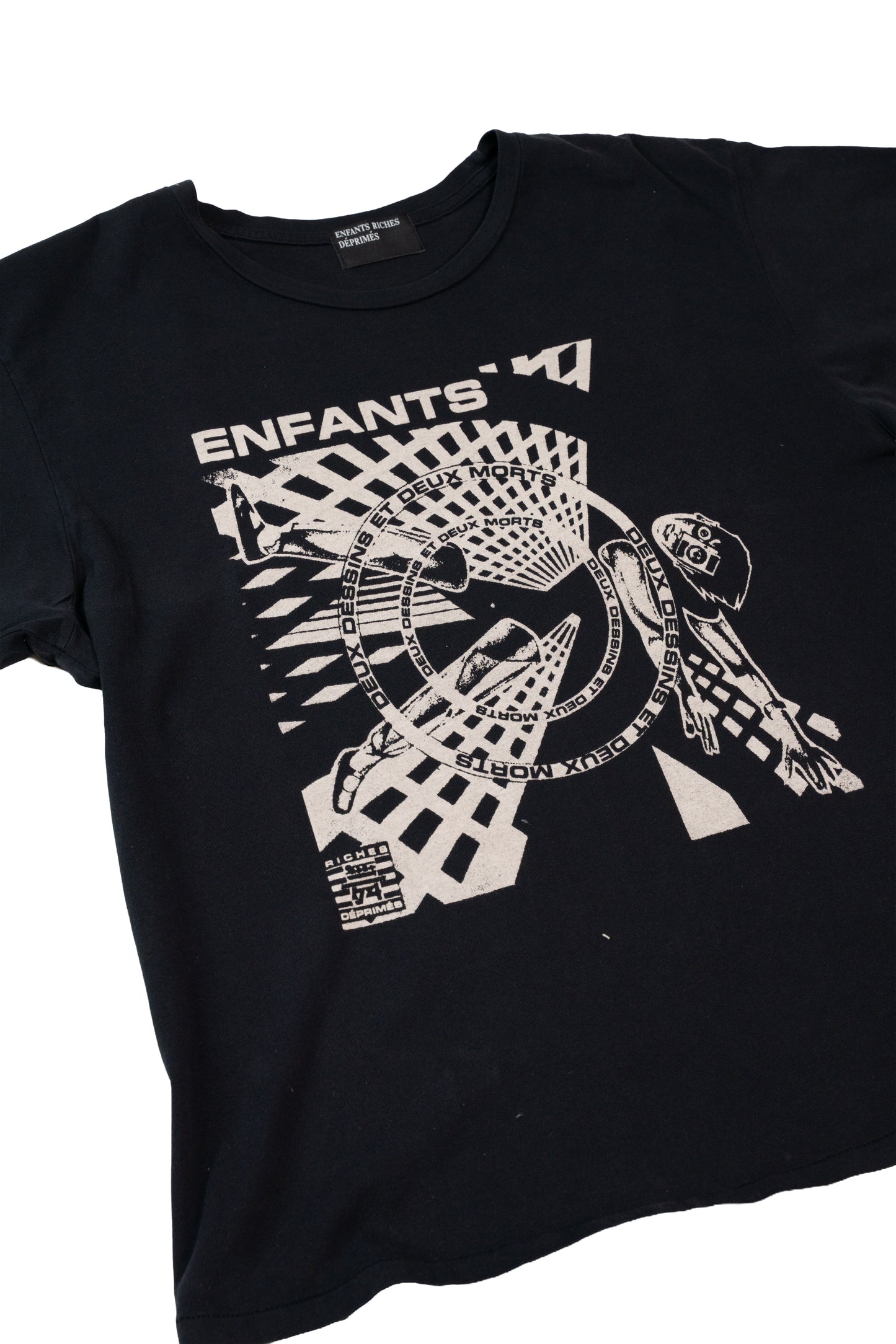 Deux Dessins Et Deux Morts T-Shirt