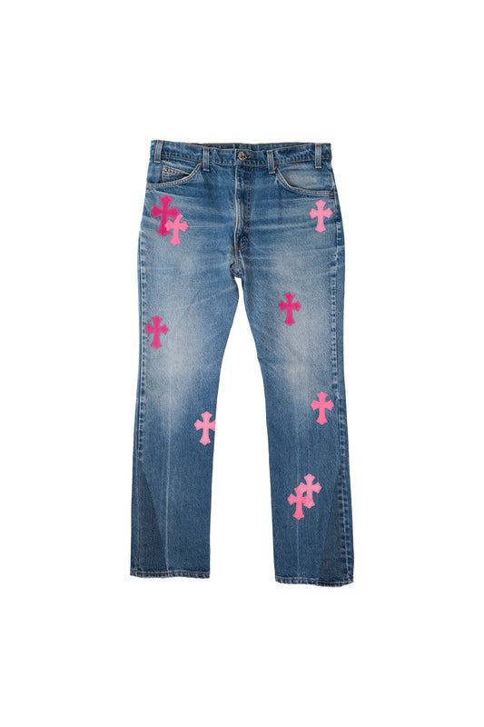 517 Levi's Pink Cross Patch Jeans