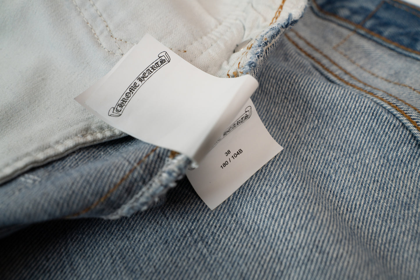 White Cross Patch 501 Levi's Jeans