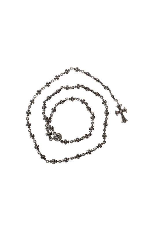 Tiny E Choke Chain Necklace